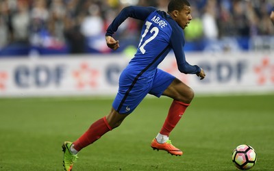 博乐体育播报-马库斯图拉姆当选本周最佳进球